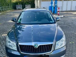 Andere farben Gebraucht 2010 Skoda Octavia Kombi | 7.300 € (Fairer Preis)