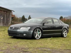 Schwarz Gebraucht 2002 VW Phaeton Limousine | 7.200 € (Teuer)