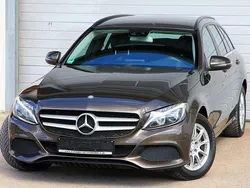 Braun Gebraucht 2016 Mercedes C200 Limousine | 10.990 € (Guter Preis)