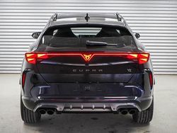 Midnight black metallic (0e) midnight black metallic (0e) Neu 2025 Cupra Formentor VZ SUV | 42.102 € (Fairer Preis)