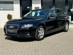 Schwarz Gebraucht 2011 Audi A4 Attraction Kombi | 4.490 € (Superpreis)