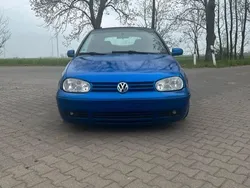 Blau Gebraucht 1999 VW Golf Cabriolet Highline Cabrio | 1.500 €