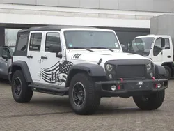 Weiß Gebraucht 2017 Jeep Wrangler Unlimited Sport SUV | 32.950 € (Guter Preis)