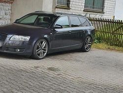 Grau Gebraucht 2007 Audi A6 Kombi | 7.250 €