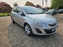 Silber Gebraucht 2011 Opel Corsa Satellite Limousine | 3.200 € (Fairer Preis)