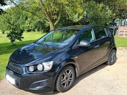 Schwarz Gebraucht 2012 Chevrolet Aveo Limousine | 2.450 € (Fairer Preis)