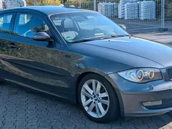 Grau Gebraucht 2007 BMW 120 Coupé Coupé | 4.990 €