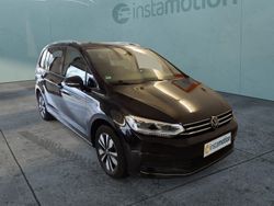 Schwarz Gebraucht 2024 VW Touran Move Van / Kleinbus | 36.600 € (Fairer Preis)