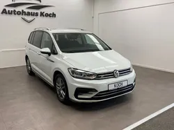 Sonderlakierung pure white Gebraucht 2019 VW Touran R-line Van / Kleinbus | 25.900 € (Fairer Preis)