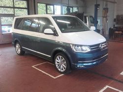 Weiß Gebraucht 2017 VW Multivan Highline Van | 25.400 € (Superpreis)