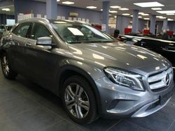 Grau Gebraucht 2015 Mercedes GLA250 SUV | 17.980 € (Fairer Preis)