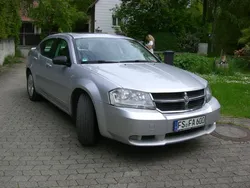Silber metallic Gebraucht 2008 Dodge Avenger Limousine | 6.900 €