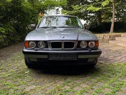 Grau Gebraucht 1994 BMW 530 Sport Line Kombi | 9.850 €