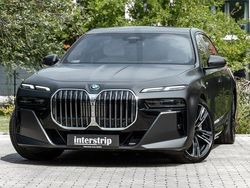 Frozen deep grey metallic Gebraucht 2023 BMW 750e M Sport Limousine | 90.990 € (Guter Preis)