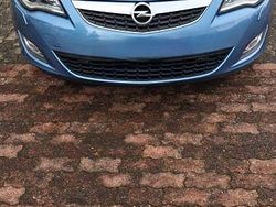 Blau Gebraucht 2010 Opel Astra Innovation Kombi | 3.600 € (Fairer Preis)