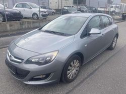 Silbersee/perl silber (m2) Gebraucht 2012 Opel Astra Edition Limousine | 1.975 € (Guter Preis)