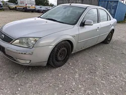 Kristallsilber metallic Gebraucht 2003 Ford Mondeo Ghia Limousine | 820 € (Superpreis)