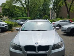 Grau Gebraucht 2009 BMW 318 Kombi | 4.900 € (Fairer Preis)