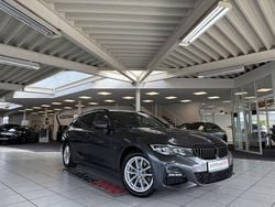 Mineralgrau metallic Gebraucht 2022 BMW 320e M Sport Kombi | 26.950 € (Superpreis)