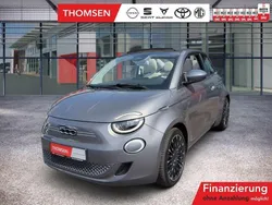 Grau Gebraucht 2021 Fiat 500e La Prima Cabrio | 20.995 € (Etwas zu teuer)
