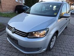 Silber Gebraucht 2010 VW Touran Van / Kleinbus | 3.500 € (Guter Preis)