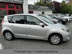 Grau Gebraucht 2009 Renault Scénic III Dynamique Van / Kleinbus | 5.990 € (Guter Preis)