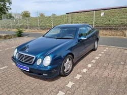 Blau Gebraucht 2000 Mercedes CLK200 Elegance Coupé | 7.700 € (Etwas zu teuer)