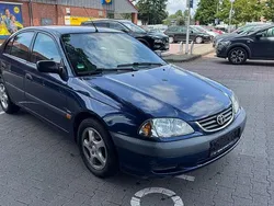 Gebraucht 2002 Toyota Avensis Sol Limousine | 1.999 € (Guter Preis)