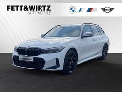 Alpinweiss Gebraucht 2025 BMW 330e M Sport Kombi | 50.700 € (Fairer Preis)