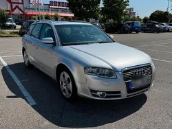 Silber Gebraucht 2008 Audi A4 Kombi | 1.500 €