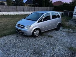 Silber Gebraucht 2005 Opel Meriva Van / Kleinbus | 400 € (Superpreis)