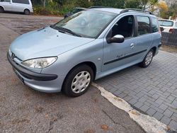Grau Gebraucht 2004 Peugeot 206 Kombi | 1.499 € (Fairer Preis)
