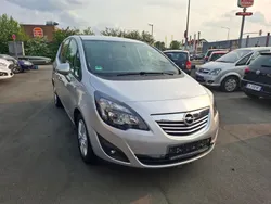 Silber Gebraucht 2010 Opel Meriva Innovation Van / Kleinbus | 4.999 € (Fairer Preis)