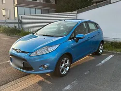 Blau Gebraucht 2009 Ford Fiesta Kleinwagen | 3.999 €