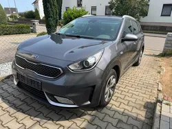 Gebraucht 2017 Kia Niro Vision SUV | 12.000 € (Guter Preis)