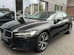 Schwarz Gebraucht 2020 Volvo V60 R-Design Kombi | 24.850 € (Fairer Preis)