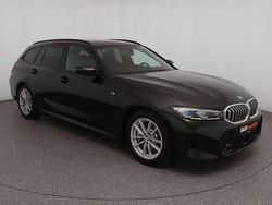 Black sapphire Gebraucht 2025 BMW 330 M Sport Kombi | 49.440 € (Guter Preis)