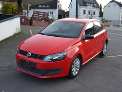 Rot Gebraucht 2009 VW Polo Trendline Kleinwagen | 2.750 € (Etwas zu teuer)
