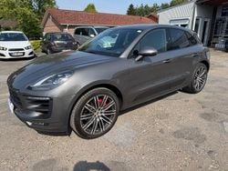 Grau Gebraucht 2017 Porsche Macan GTS SUV | 32.450 € (Superpreis)
