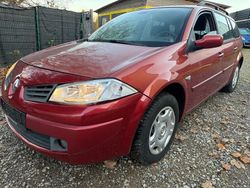 Rot Gebraucht 2007 Renault Mégane GrandTour Authentique Kombi | 899 € (Superpreis)