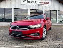Rot Gebraucht 2023 VW Passat Business Kombi | 17.990 € (Superpreis)