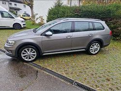 Grau Gebraucht 2015 VW Golf Alltrack Kombi | 10.800 € (Guter Preis)
