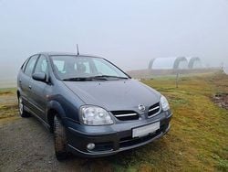 Grau Gebraucht 2004 Nissan Almera Tekna Limousine | 2.250 € (Etwas zu teuer)