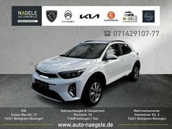 Weiß Gebraucht 2024 Kia Stonic Vision SUV | 22.800 € (Fairer Preis)