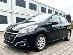 Schwarz Gebraucht 2019 Peugeot 208 Active Kleinwagen | 7.999 € (Guter Preis)