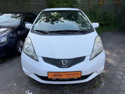 Weiß Gebraucht 2009 Honda Jazz Comfort Kleinwagen | 2.100 € (Guter Preis)