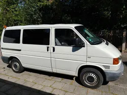 Weiß Gebraucht 2000 VW T4 Van | 3.000 €