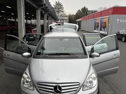 Grau Gebraucht 2007 Mercedes B200 Van / Kleinbus | 2.650 € (Guter Preis)