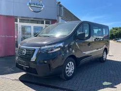 Schwarz Gebraucht 2021 Nissan NV300 N-Connecta Van | 27.990 € (Etwas zu teuer)