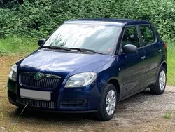 Blau Gebraucht 2009 Skoda Fabia Cool Edition Limousine | 3.300 € (Etwas zu teuer)